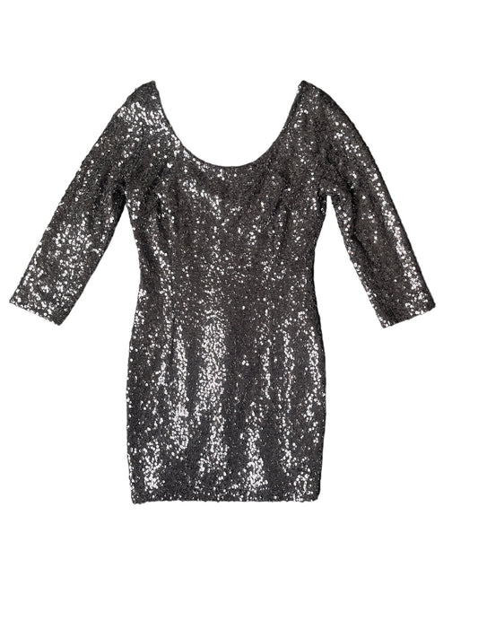 Potter's Pot Special Occasion Silver Sequin Dress Size M